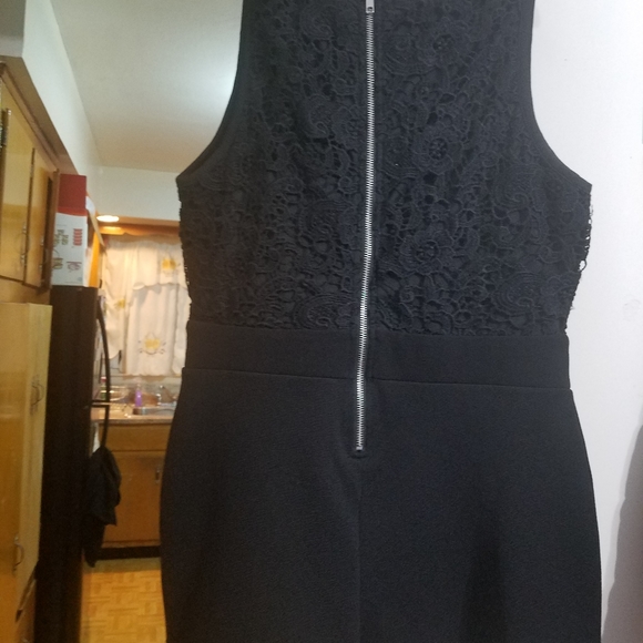 Romper - Picture 2 of 3